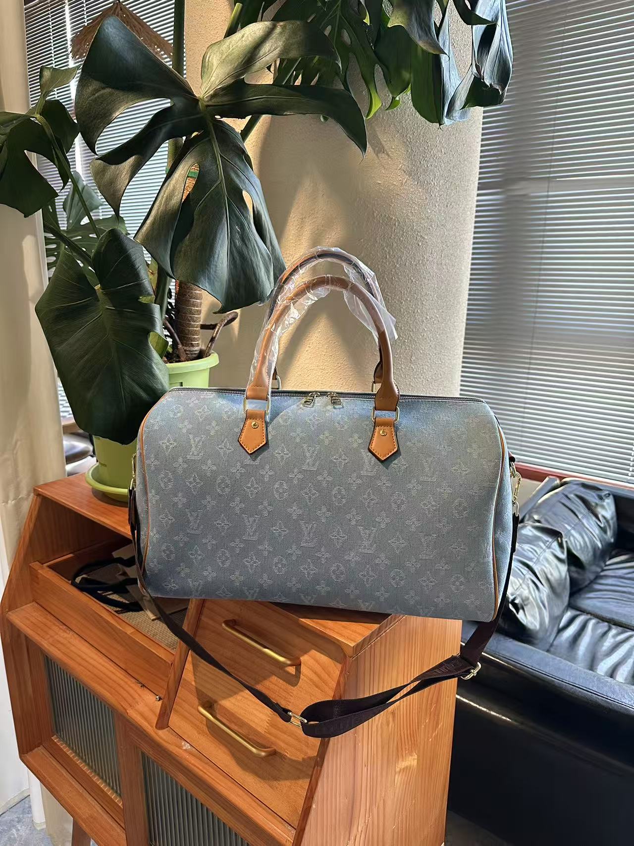 Misty Bag