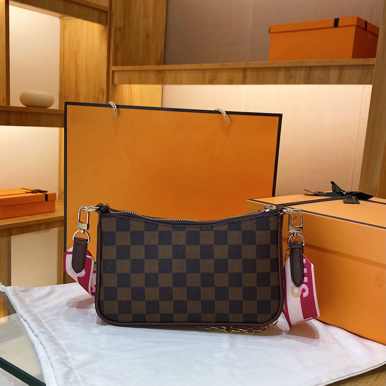 Izzy Bag With Pink Strap
