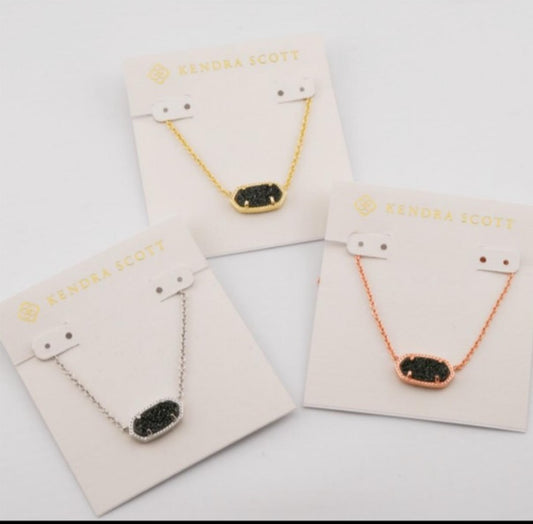 Black Pendant Neckalce