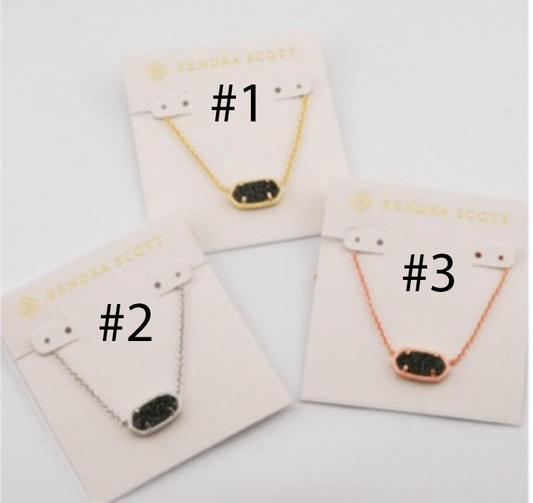 Black Pendant Neckalce