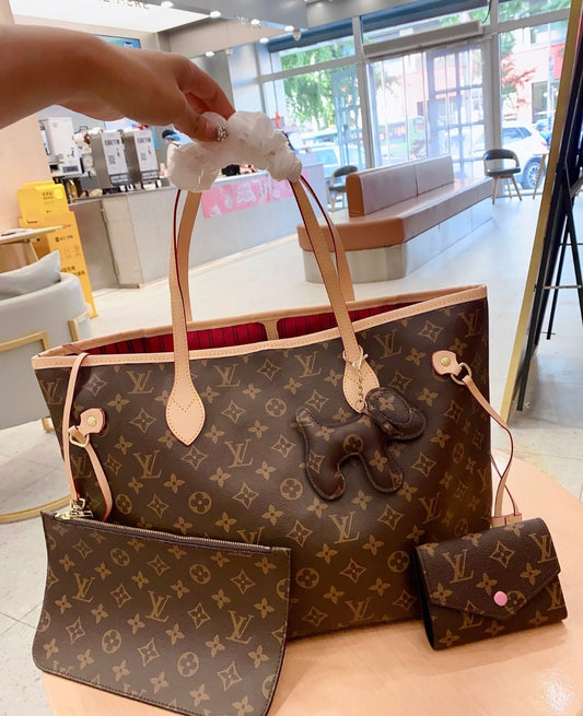 Kacey 8 PC Set